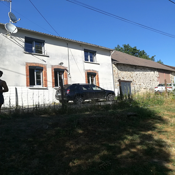 Offres de vente Ferme La Meyze 87800