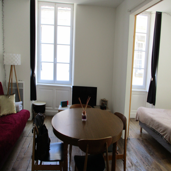 Offres de location Appartement Saint-Yrieix-la-Perche 87500