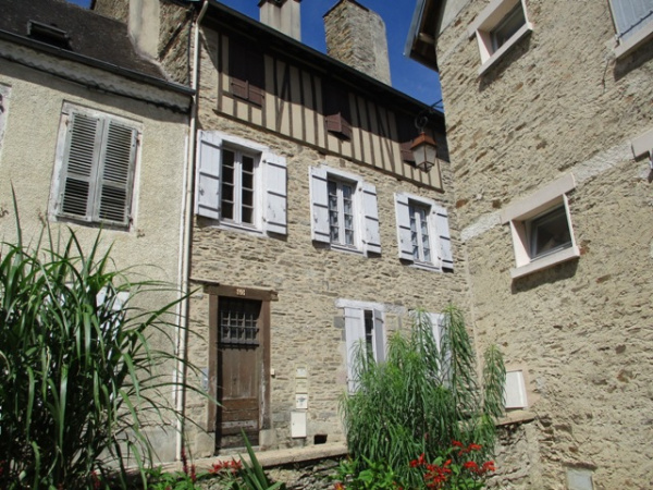 Offres de vente Immeuble Saint-Yrieix-la-Perche 87500